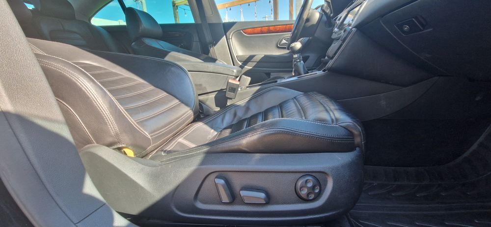 Volkswagen Passat CC de vanzare-impecabil din punct de vedere tehnic