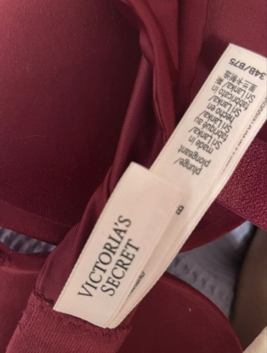 Sutien Victoria’s Secret Bombshell nou negociabil