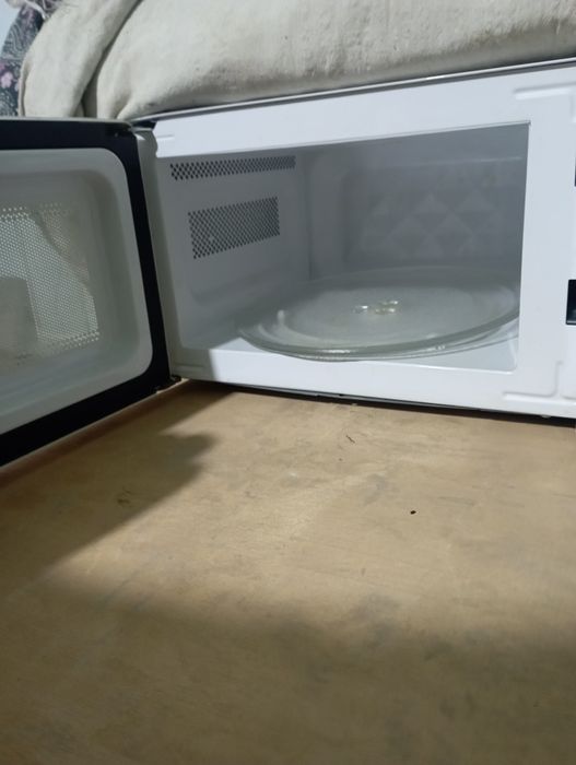 Стиралний машина ,Микроволновка сотилади б/у