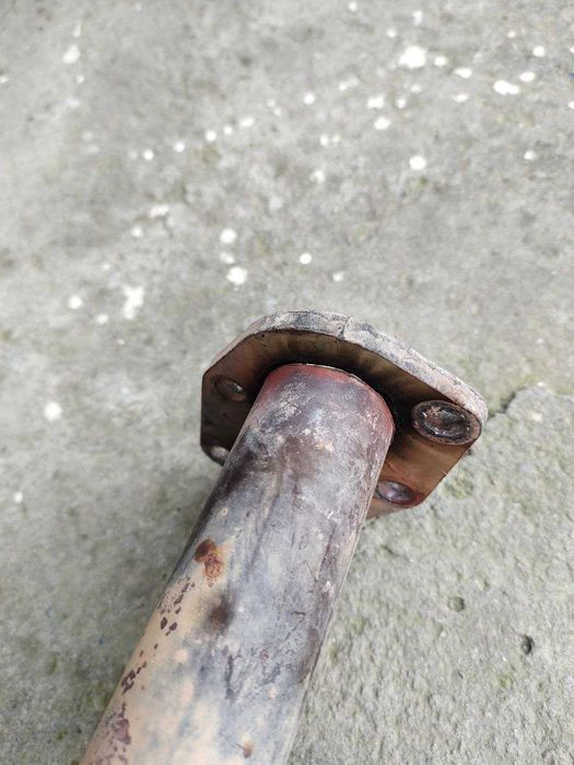 Продаётся глушитель первый часть 2109