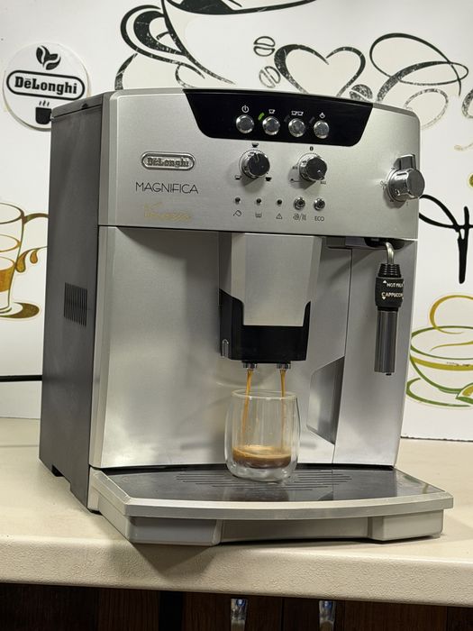 Кафемашина кафе автомат delonghi magnifica с гаранция