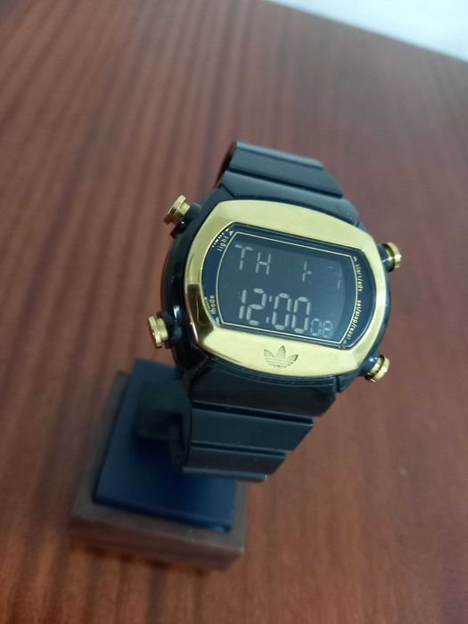 Часы Adidas USA sport Split. Lap Memory 10. Dual Time. Original