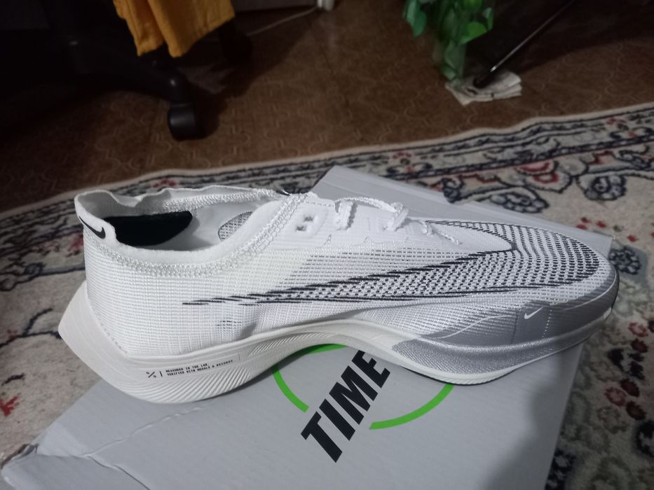 Мужские  кроссовки