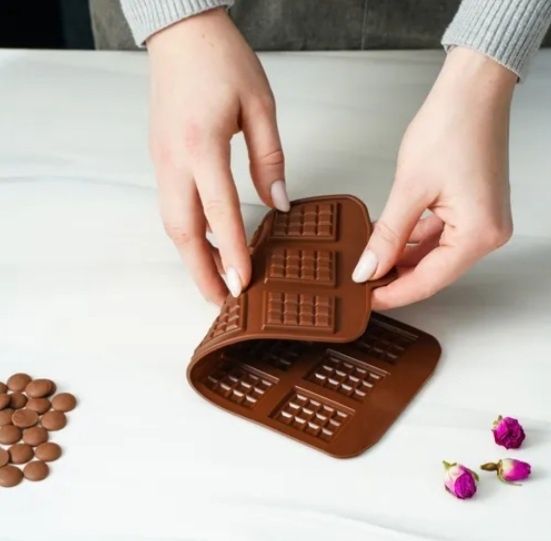 Силиконовая форма "Плитка" для шоколада