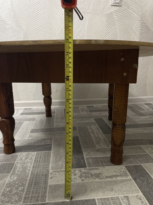 Продам стол хорошего качества