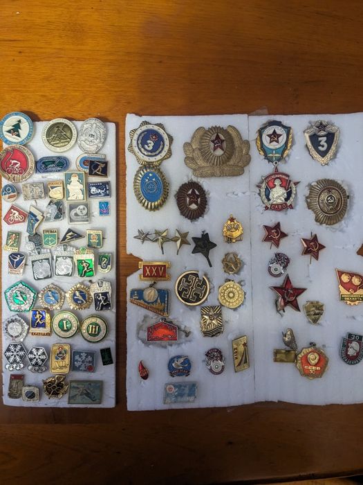 Продам значки советского периода