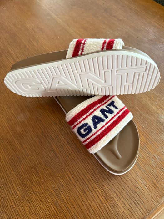 Slapi gant papuci
