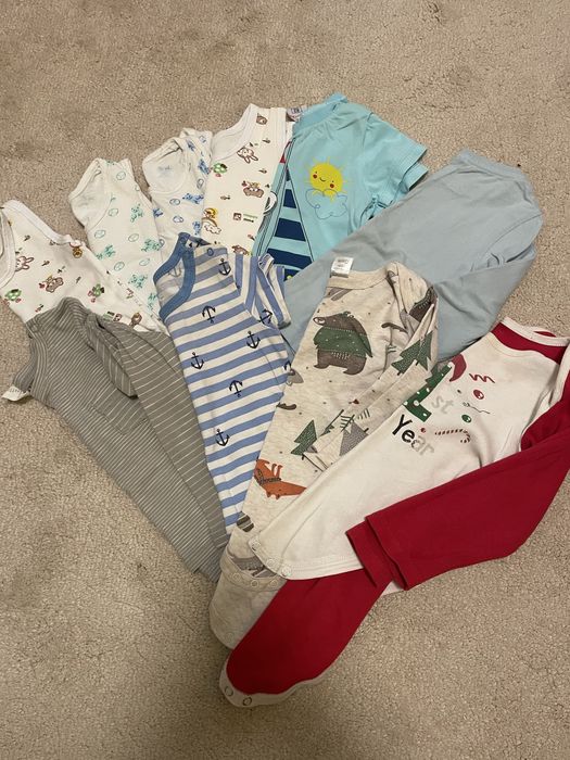 Продам детские вещи от 0-6 мес