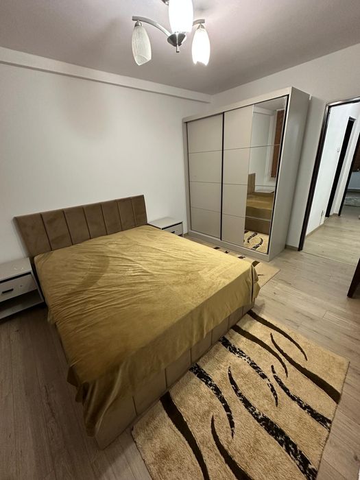 Apartament semidecomandat de inchiriat