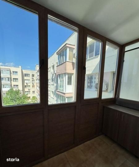 Ferdinand / Avrig  Primarie / bl mixt / decomandata / renovata /