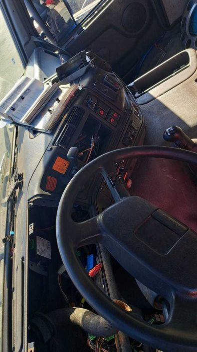 Продам по запчастям Volvo FM-12