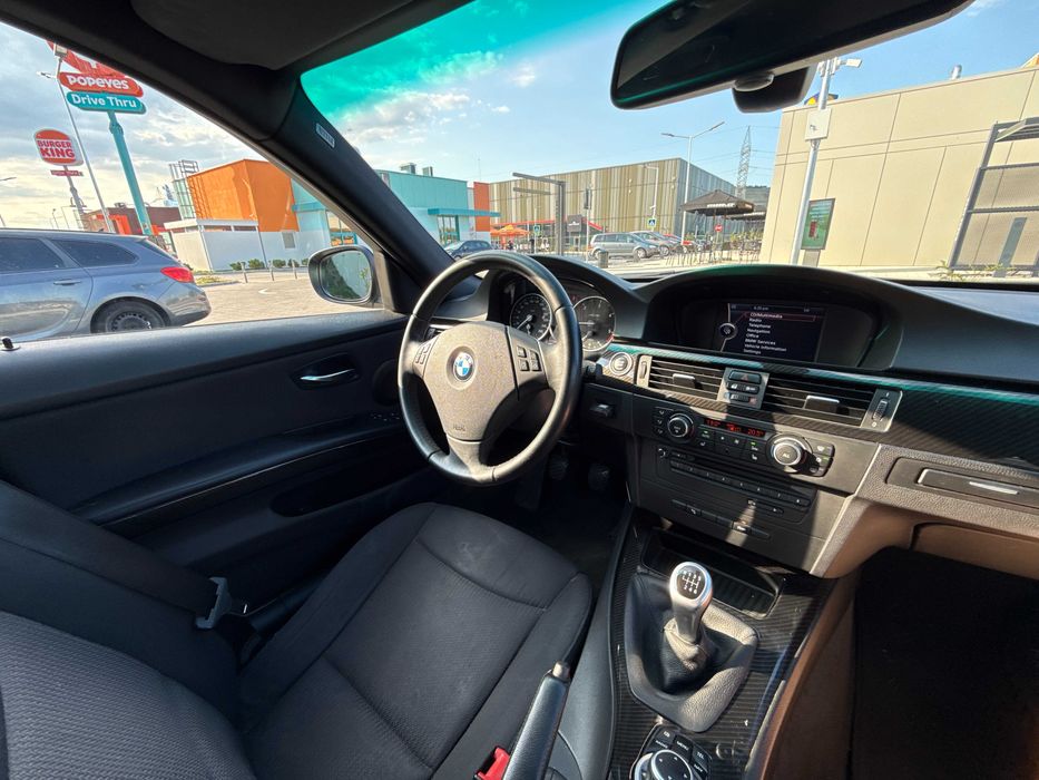 BMW Seria 3 2011 — imagine 5