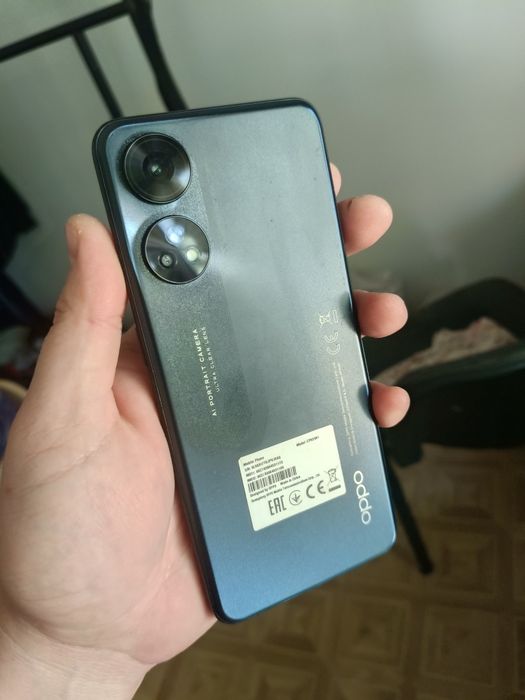 Срочно продам телефон Oppo reno 8T