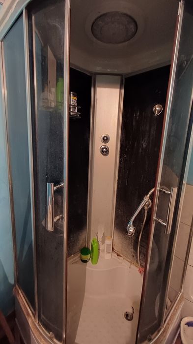 Продам душевую кабину