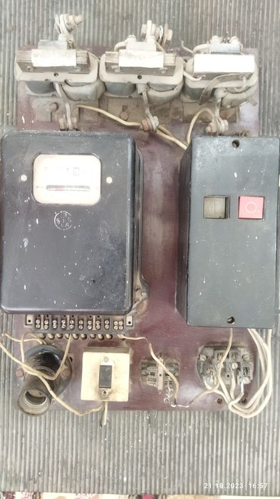 Продам трёх фазный счётчик.