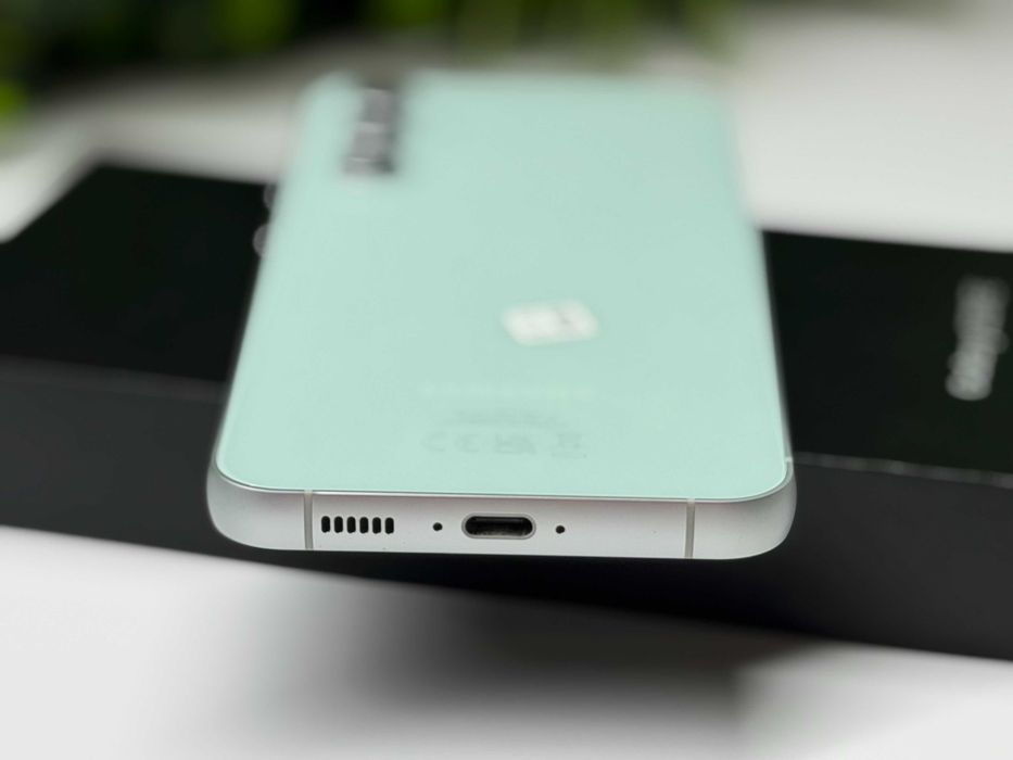 Samsung Galaxy S23 FE 128GB Mint Гаранция