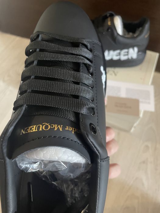 Alexander McQUEEN
