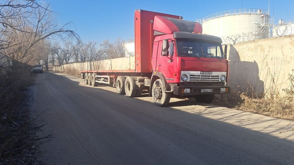 Длинномер шаланда контейнеровоз длиномер