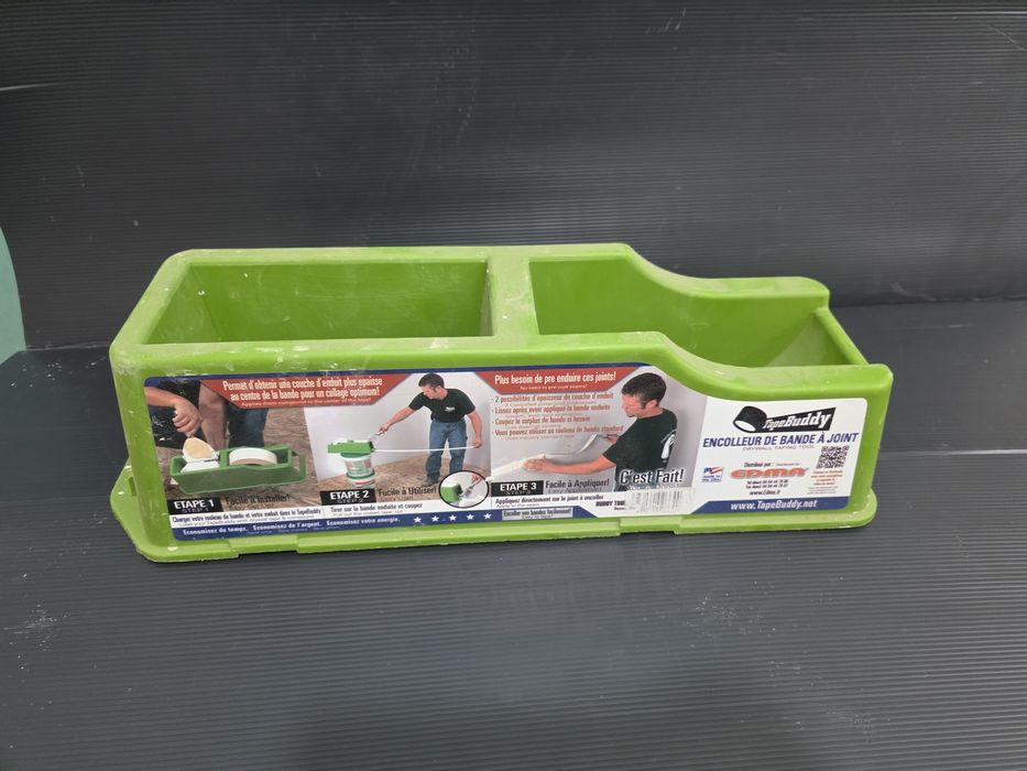 Вана за нанасяне на шпакловка върху ленти