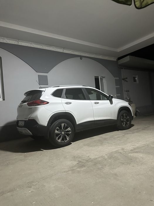 Tracker 2 Premier
