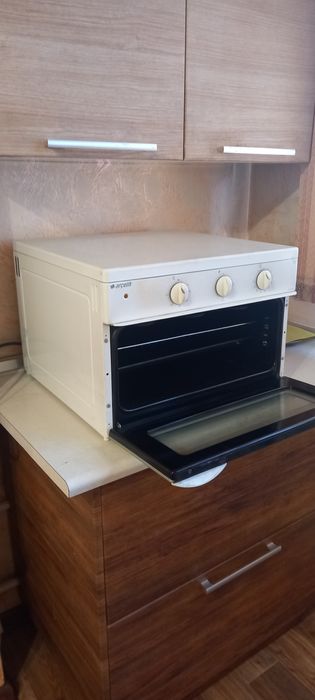 Духовка "Аrcelik" электрическая