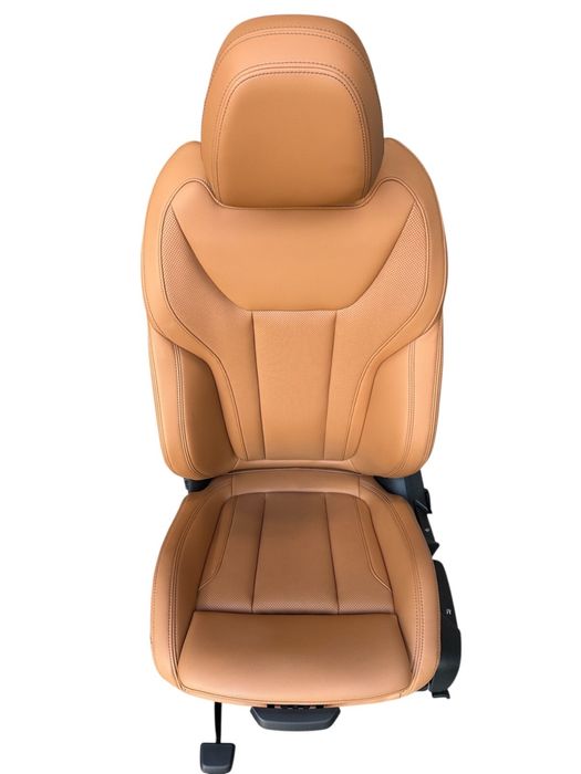 Bmw X3 G01 LCI Кожен салон KHRI Sensatec perforiert/cognac