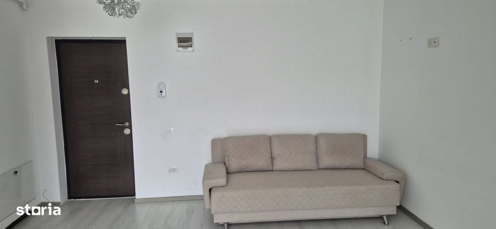Apartament cu doua dormitoare, parcare proprie, mobilat si utliat