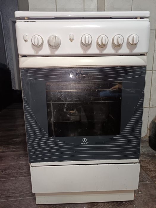газ плита Индезит
