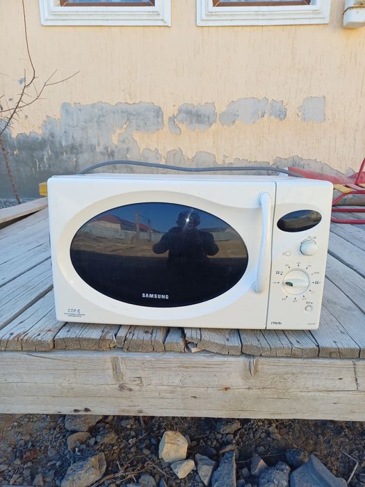 Микроволновая печь