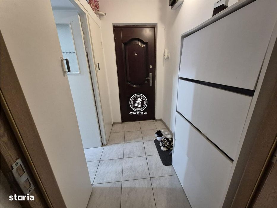 Apartament 3 camere de vanzare Alexandru cel Bun