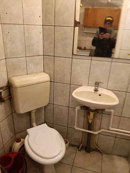 Dau garsoniera in chirie pe strada Ostrovului.