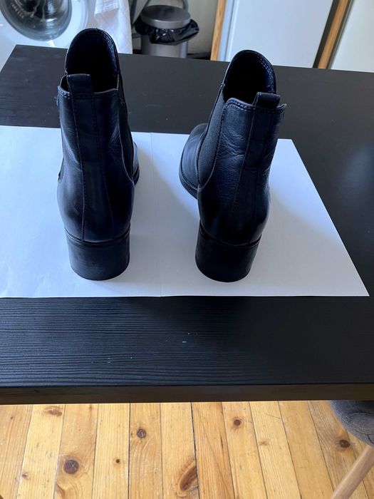 Страхотни сини боти