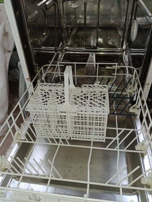 Продам посудомойку