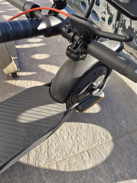 Trotineta electrica Xiomi Electric Scooter Elite 400w roti 10 inch