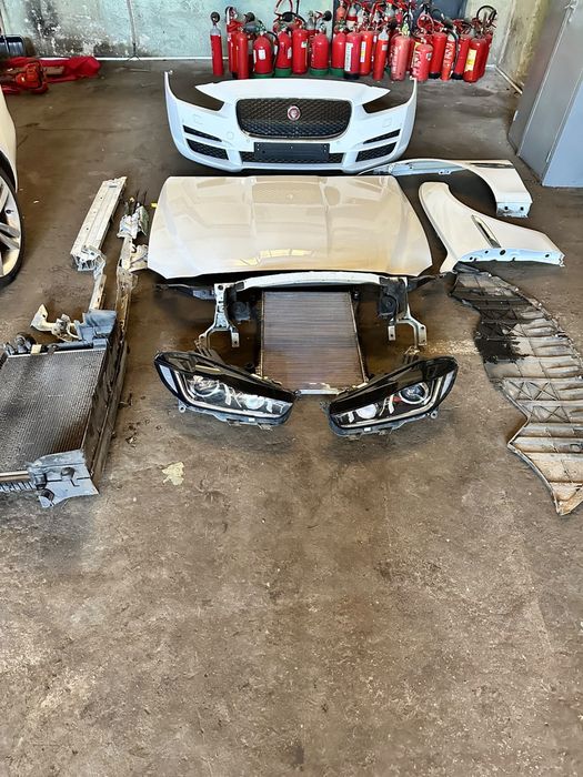 Bară față JAGUAR XE 2014-2018