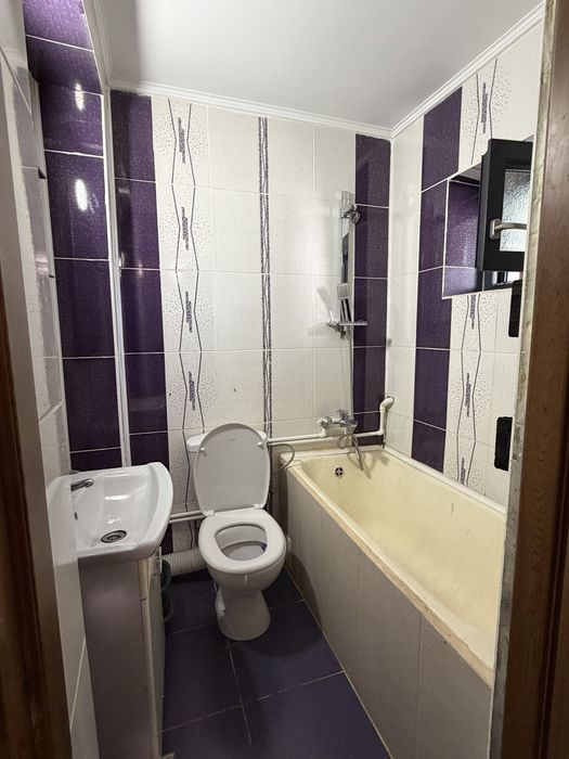 Inchiriez apartament situat langa scoala nr. 2