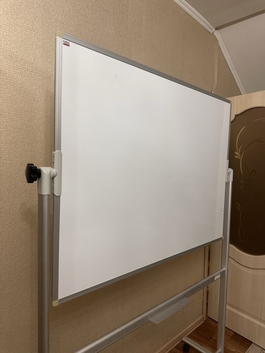 Маркерная доска , большая