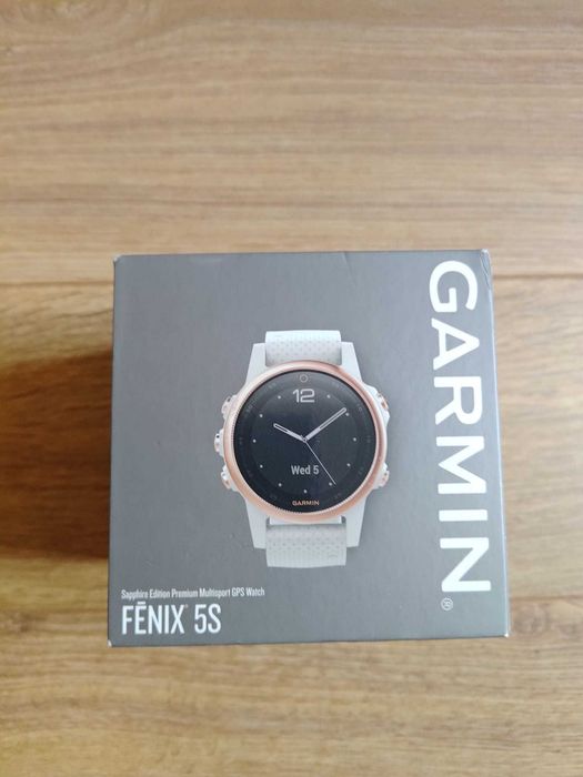 De vanzare Smartwatch Garmin Fenix 5s