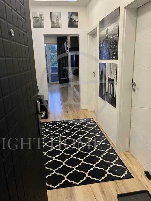 Продава се Четиристаен апартамент в Пловдив, Христо Смирненски - 75 кв.м за 2039 €/кв.м - Снимка #11