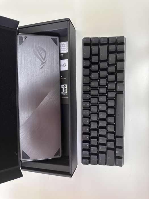 Tastatura Asus  ROG Falchion ACE
