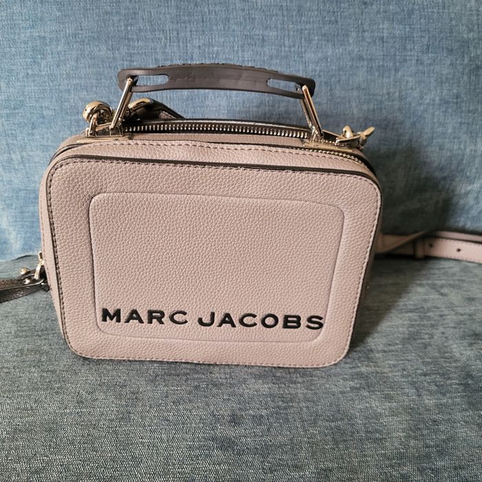 Сумочка Marc Jacobs кожаная