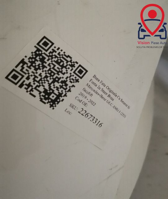 Предна броня Оригинална С Датчици И Престилка В Добро Състояние Мерцед