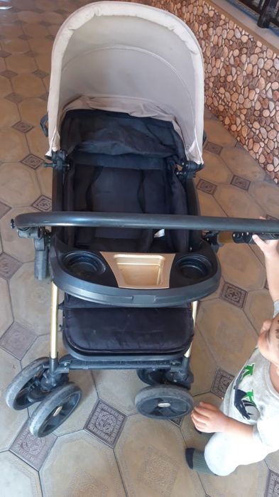 Коляска в хорошем состоянии