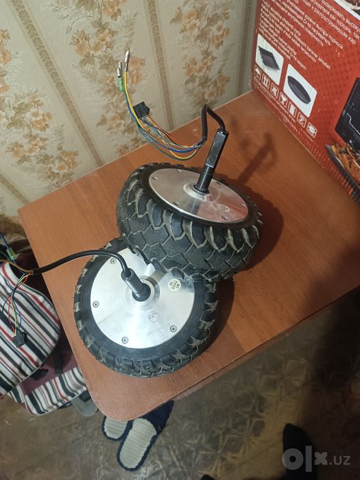 Продаю сигвей моторы 2шт 350ватт 36в рабочие.