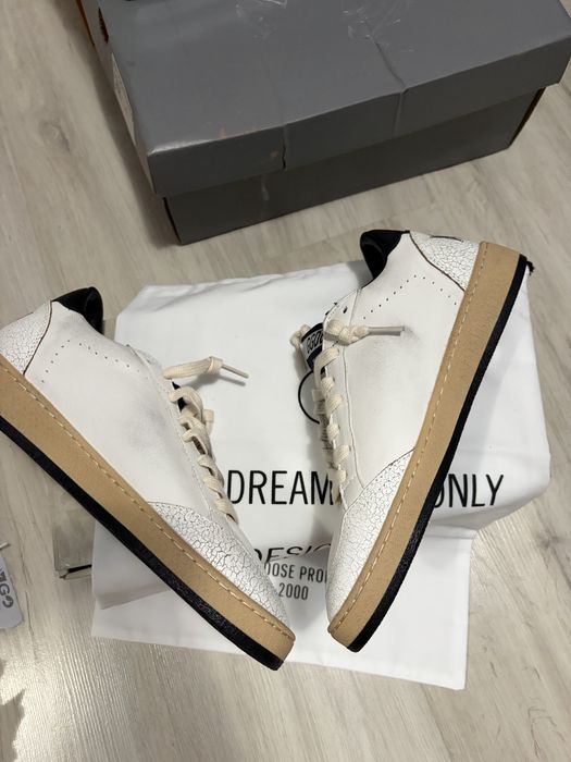 Golden Goose Ball star black white 38