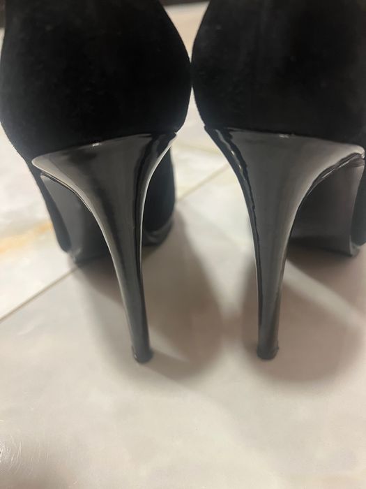 Обувки на ток Pier Lucci 38 номер