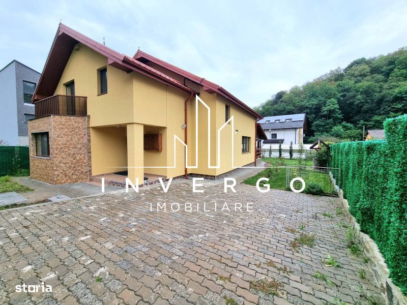 Casa, 5 camere,  de vanzare, in Floresti