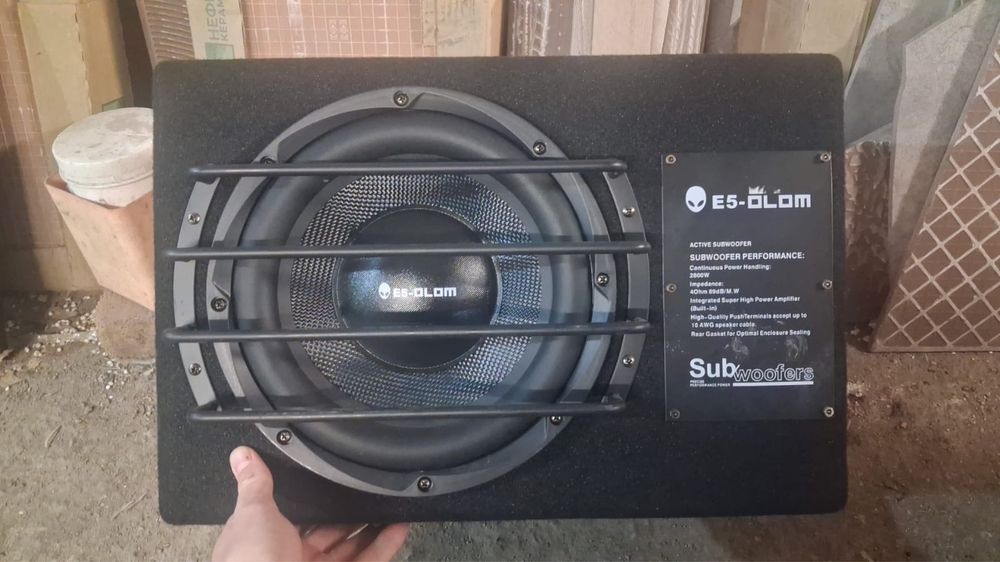 Продам сабвуфер