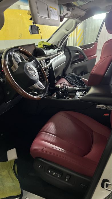 Химчистка салона авто