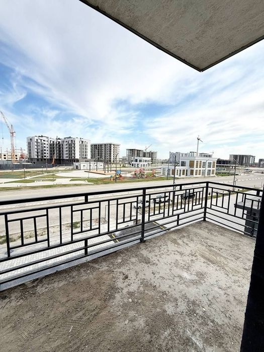 Продается 3х комнатная в Бухара сити 110 м² 3 этаж лифт есть